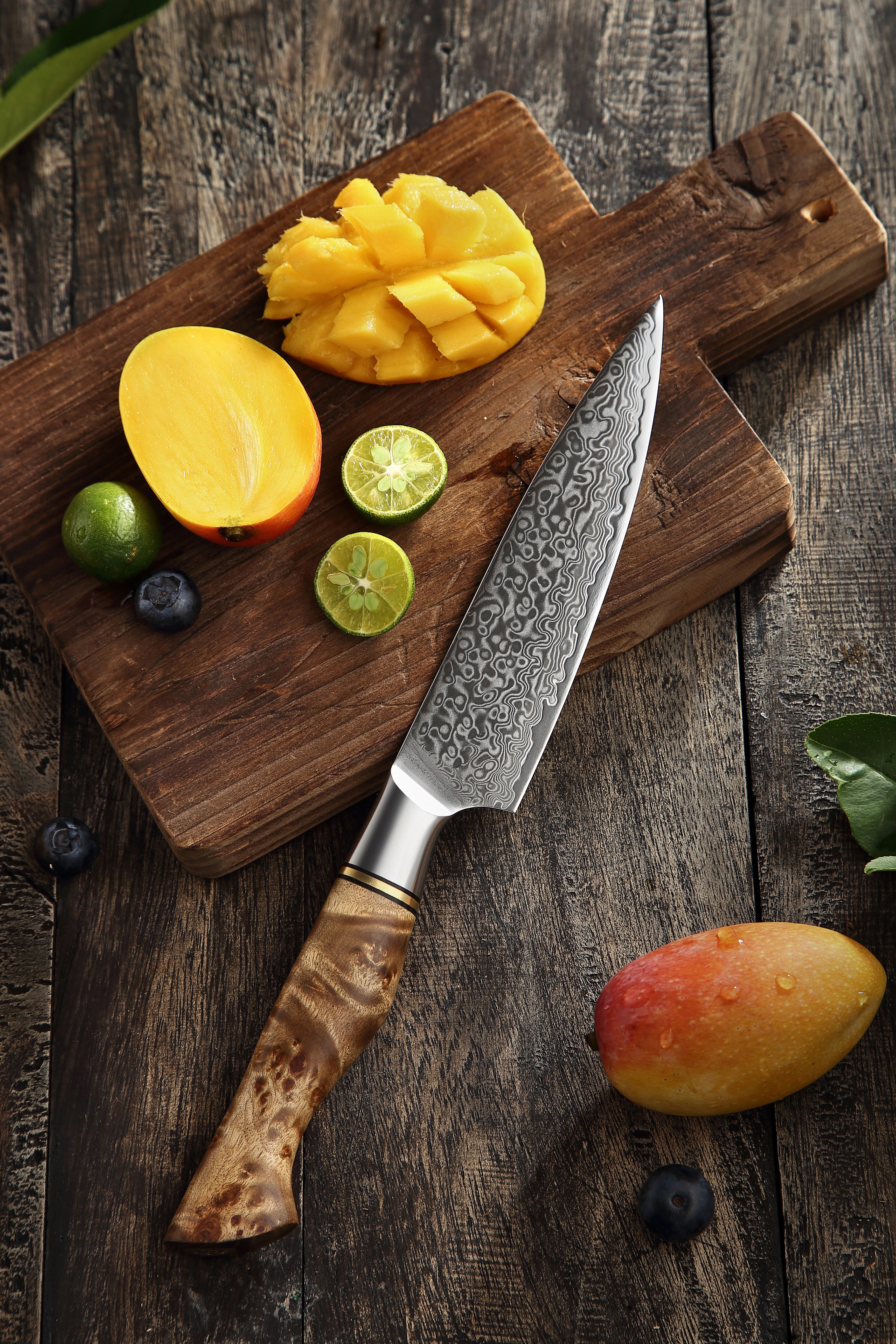 B30 5 Pcs Damascus Knife Set Having Figured Sycamore Wood Handle