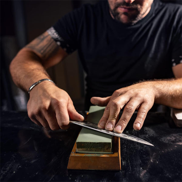 Green Whetstone with Bamboo Base, Angle Guide 1000#/6000#